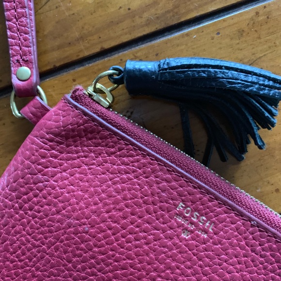 Fossil wristlet - Picture 4 of 5